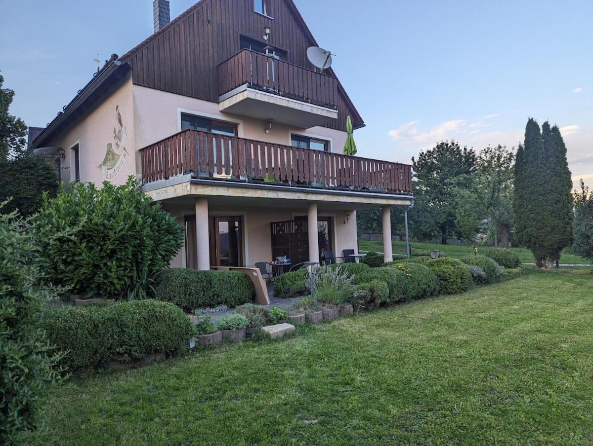 S2 - Urlaubsmagie - Am Wanderweg Mit Terrasse Daire Sebnitz Dış mekan fotoğraf